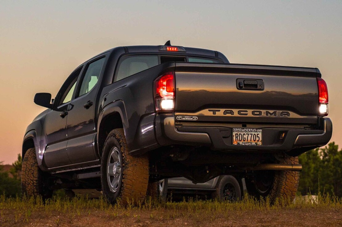 2016 toyota tacoma hot sale license plate light